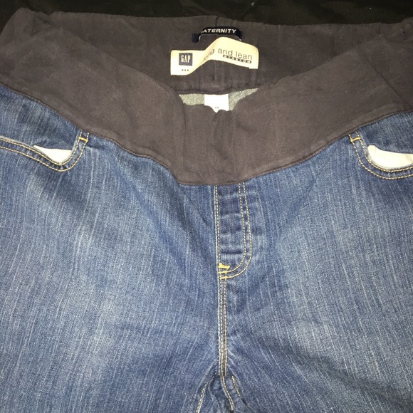 GAP Maternity Jeans Size 14 NWOT - Picture 1 of 2